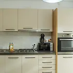 Nexus Noir Carol Apartment Bucharest