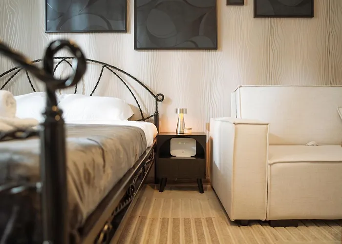 Nexus Noir Carol * Bukareszt