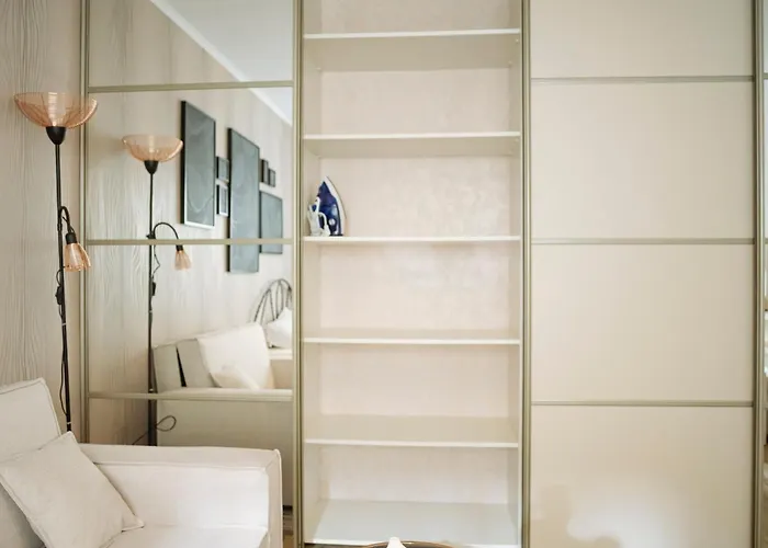 Apartament Nexus Noir Carol *