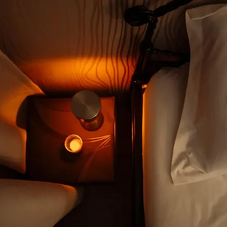 Nexus Noir Carol ブカレスト